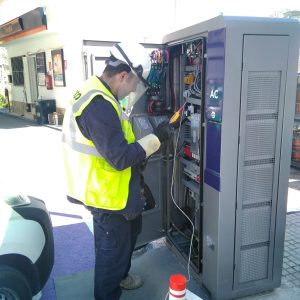 Descubre los tipos de conectores para carga de vehículos eléctricos