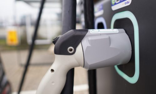 instalacion-punto-de-recarga-coche-electrico-para-industria-zaragoza-39738734